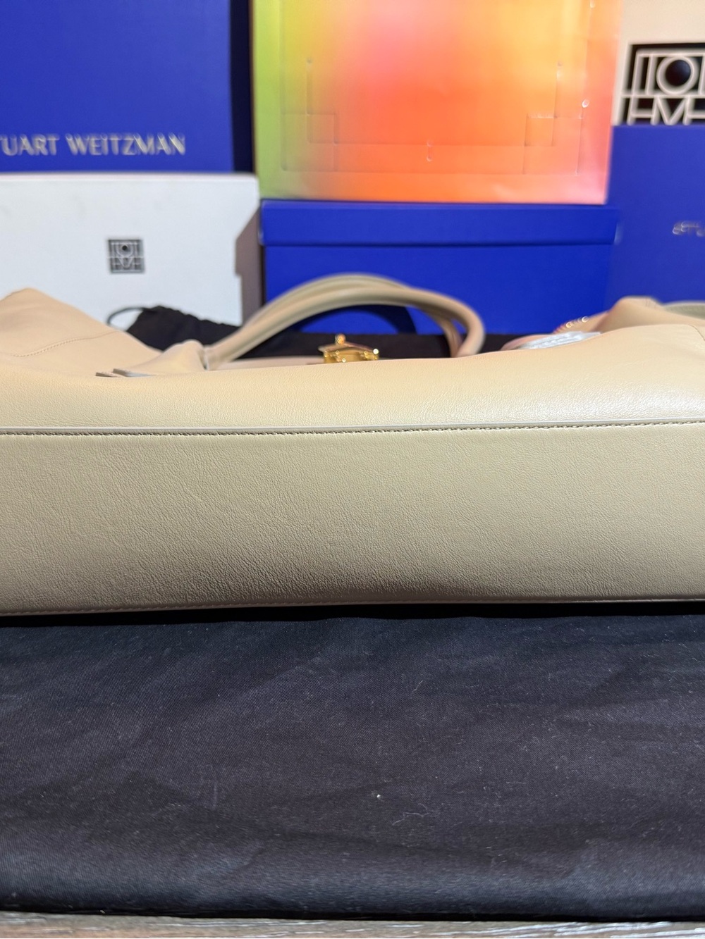 Givenchy Large Antigona Tote - Picture 14 of 14